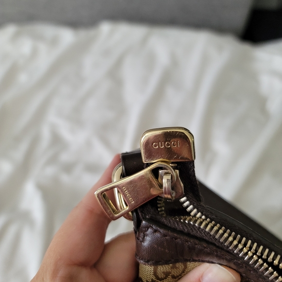 Gucci messenger red stripe AUTHENTIC! - Picture 8 of 16
